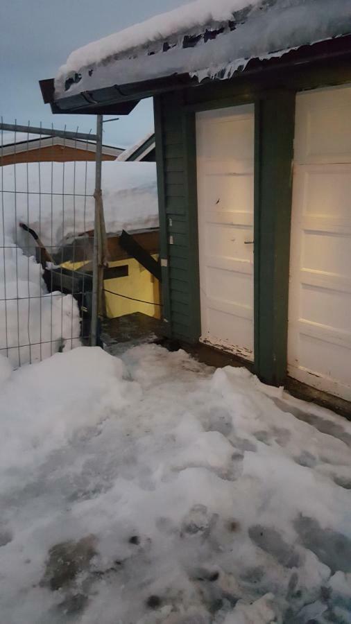 Apartment Near The Airport Tromso Exterior photo