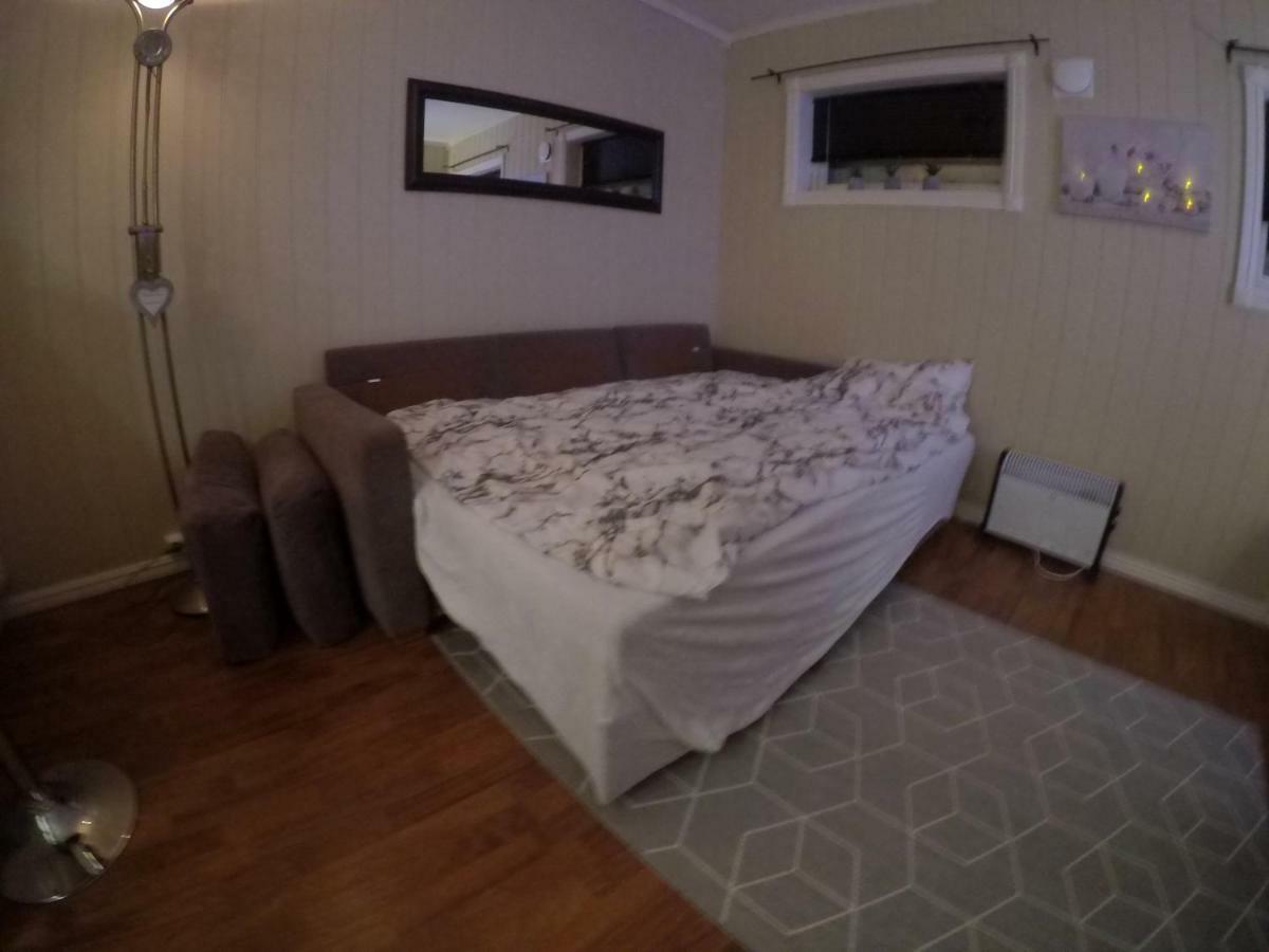 Apartment Near The Airport Tromso Exterior photo
